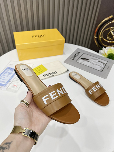 Fendi sandals 35-42-8a83e0ee